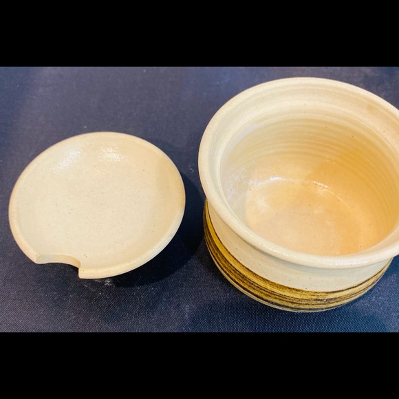 Vintage Signed Hand Made Honey Jar - Picture 3 of 9